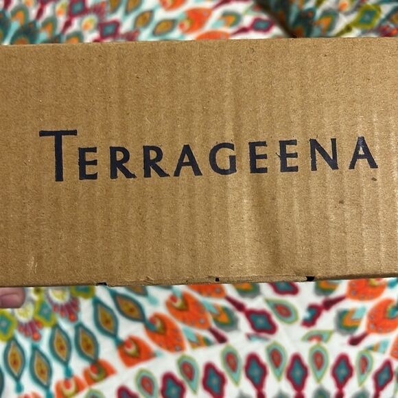 New Terrageena Aromatherapy and Skin Care Combined Pure Essential Oils Kit - Picture 5 of 5